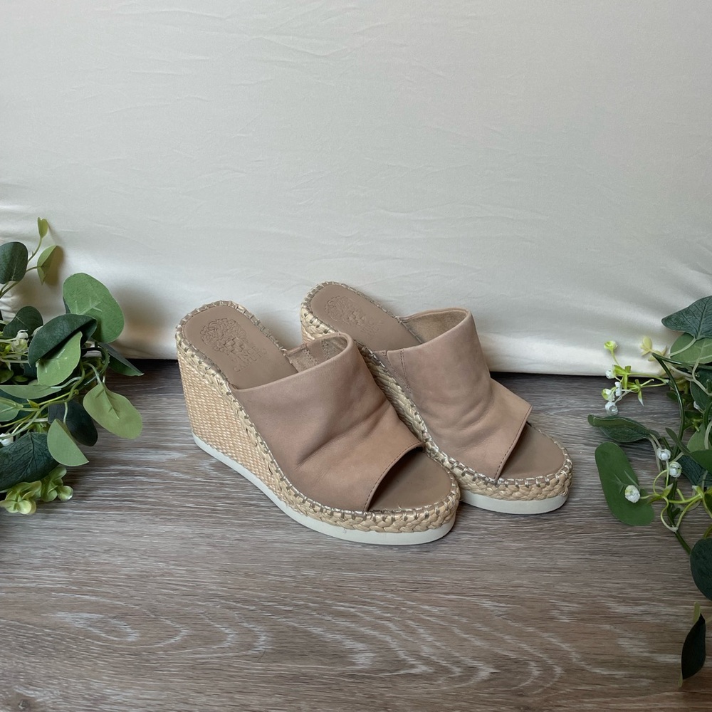 Vince Camuto Brissia Wedge Mule - Tortilla